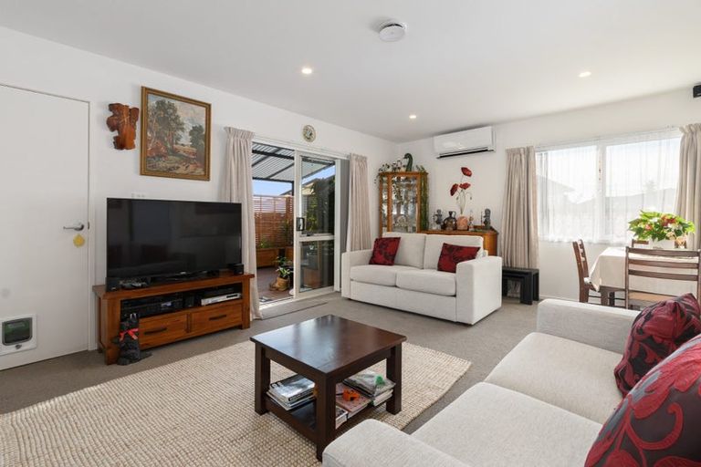 Photo of property in 11 Kamahi Crescent, Papamoa Beach, Papamoa, 3118