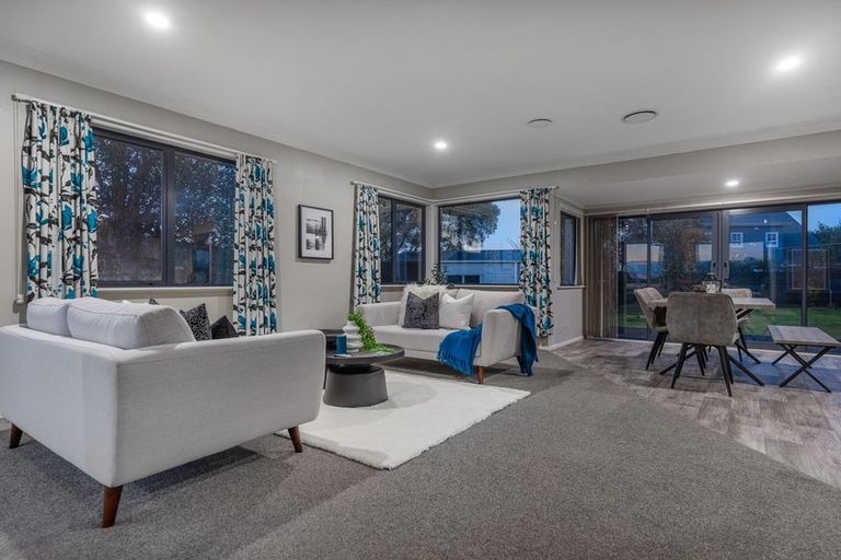 Photo of property in 24 Read Street, Levin, 5510