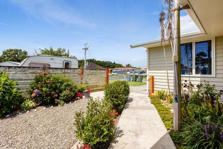 Photo of property in 57a Blake Street, Waitara, 4320