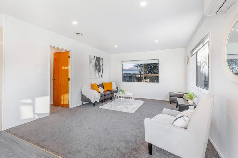Photo of property in 24a New Windsor Road, Avondale, Auckland, 0600