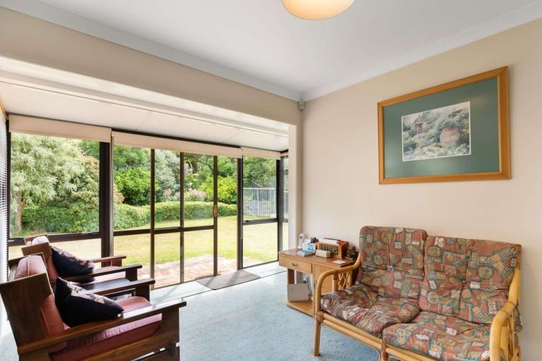Photo of property in 11 Linda Place, Saint Johns Hill, Whanganui, 4501