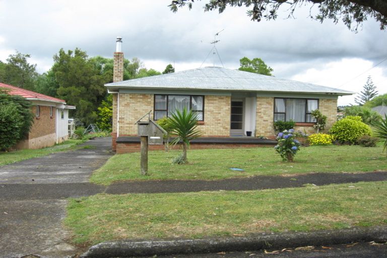 Photo of property in 7 Freyberg Crescent, Pukekohe, 2120