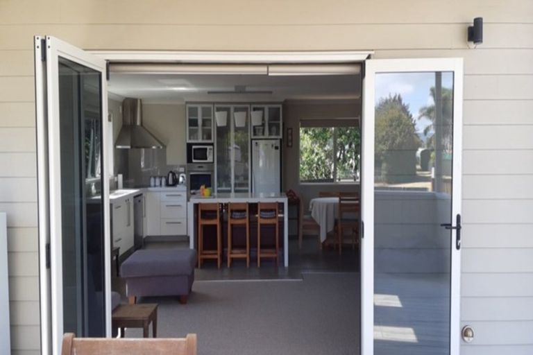 Photo of property in 211 Vista Paku, Pauanui, Hikuai, 3579