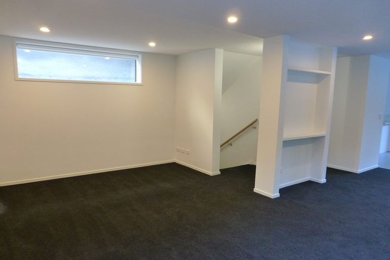 Photo of property in 125b Glenmore Street, Kelburn, Wellington, 6012