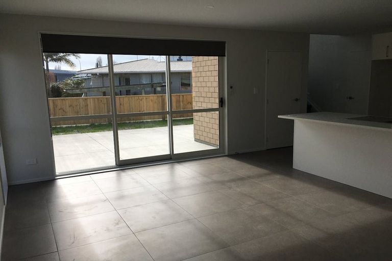 Photo of property in 7b Yeoman Place, Howick, Auckland, 2014