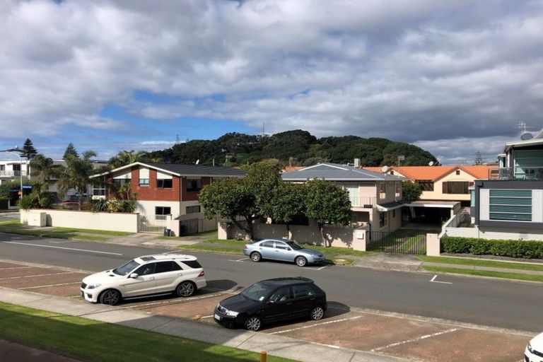 Photo of property in 40m Maunganui Road, Mount Maunganui, 3116