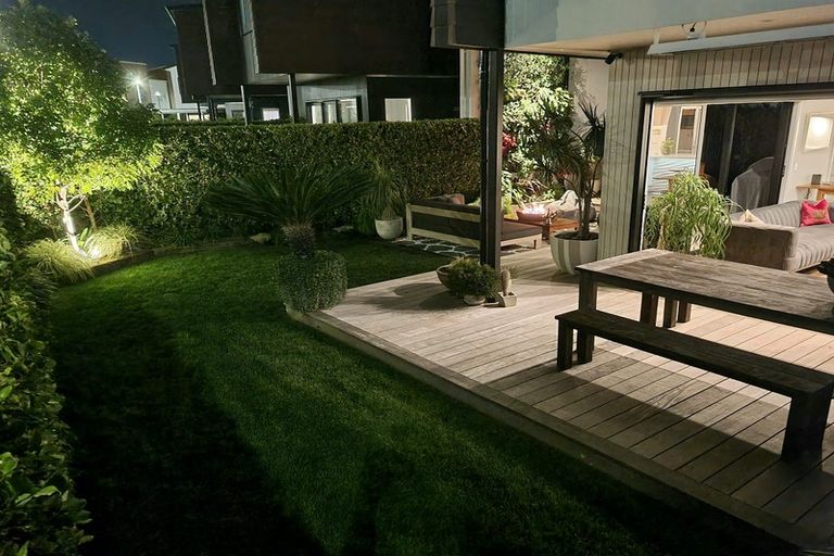 Photo of property in 125 Buckley Avenue, Hobsonville, Auckland, 0616