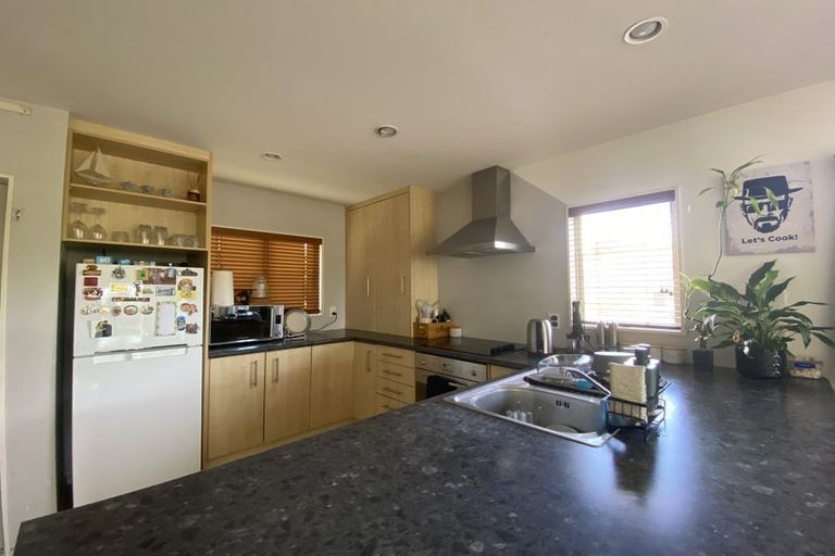 Photo of property in 1b Bould Street, Johnsonville, Wellington, 6037