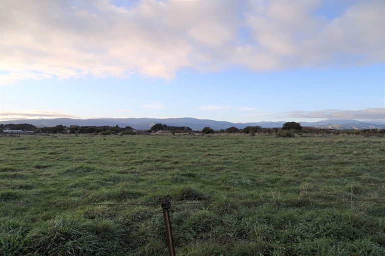 Photo of property in 23 Kiharoa Street, Otaki Beach, Otaki, 5512