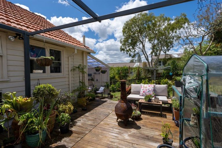 Photo of property in 15 Boswell Street, Kawakawa, 0210