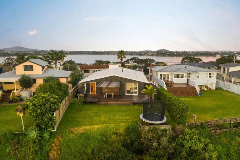 Photo of property in 78 Sylvan Avenue, Northcote, Auckland, 0627