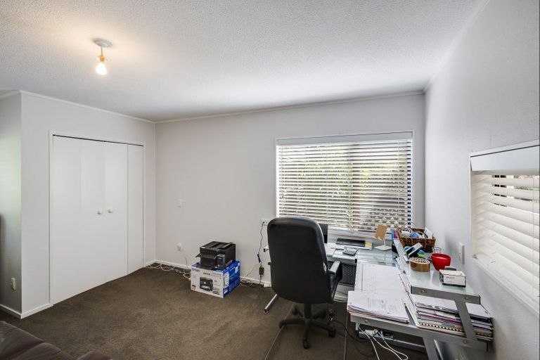 Photo of property in 89 Lane Road, Havelock North, 4130