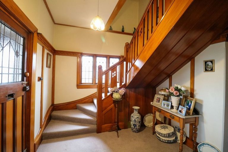Photo of property in 2 Hart Street, Maori Hill, Timaru, 7910