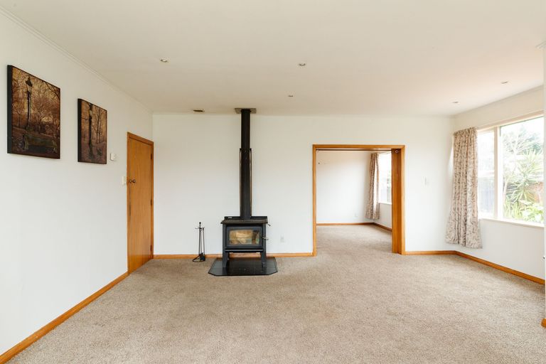 Photo of property in 79 James Line, Kelvin Grove, Palmerston North, 4414