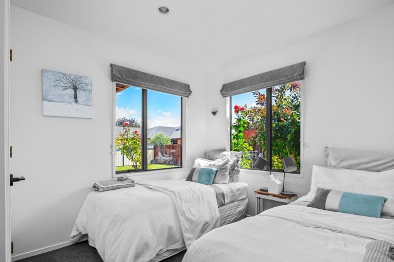 Photo of property in 9 Spruce Close, Alexandra, 9320