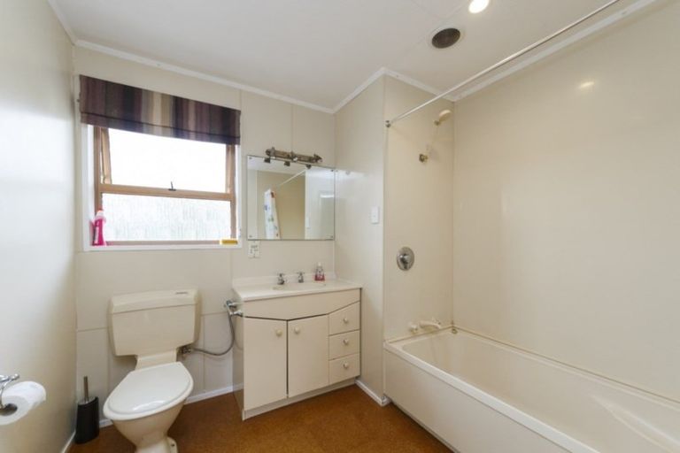 Photo of property in 32 Shelley Street, Rolleston, 7614