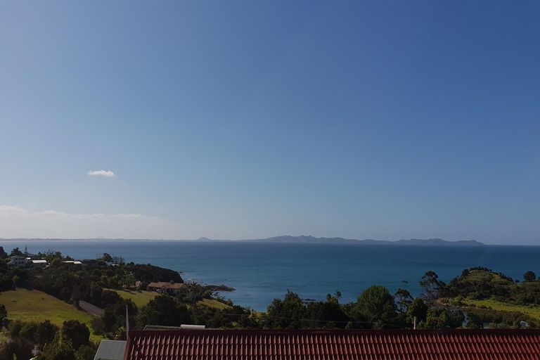 Photo of property in 26 Bay View Road, Cable Bay, 0420