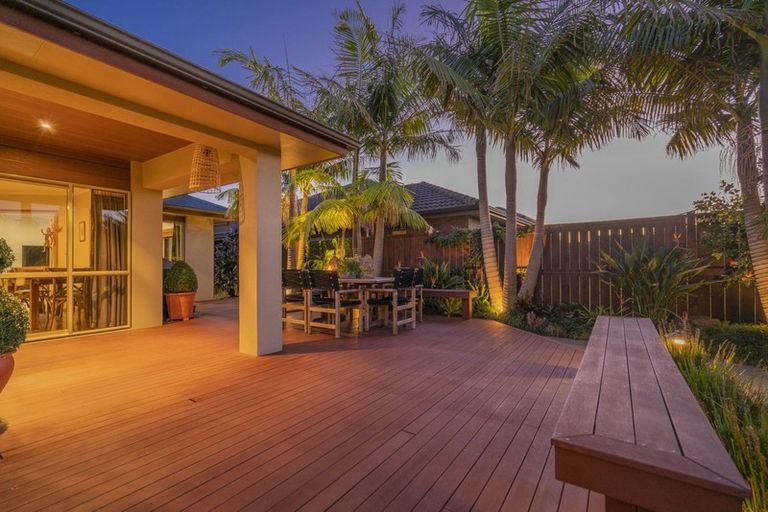 Photo of property in 73 Cholmondeley Crescent, Whitianga, 3510