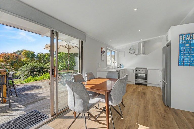 Photo of property in 17 Mccall Avenue, Pauanui, Hikuai, 3579