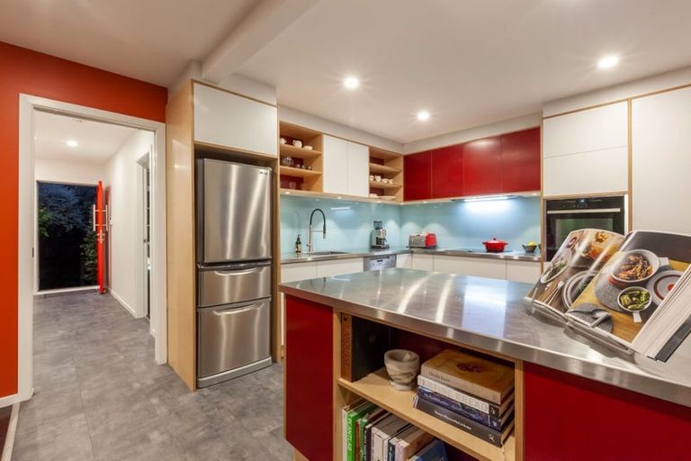 Photo of property in 12 Allen Road, Raumati Beach, Paraparaumu, 5032