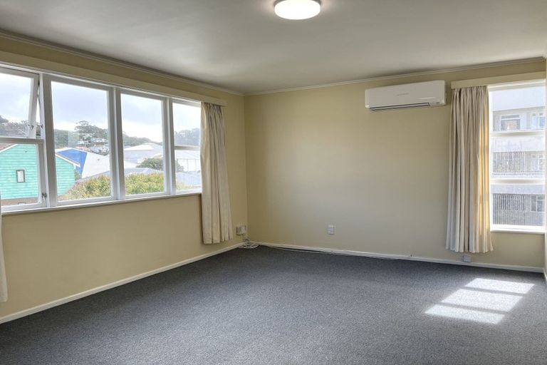 Photo of property in 21 Kemp Street, Kilbirnie, Wellington, 6022