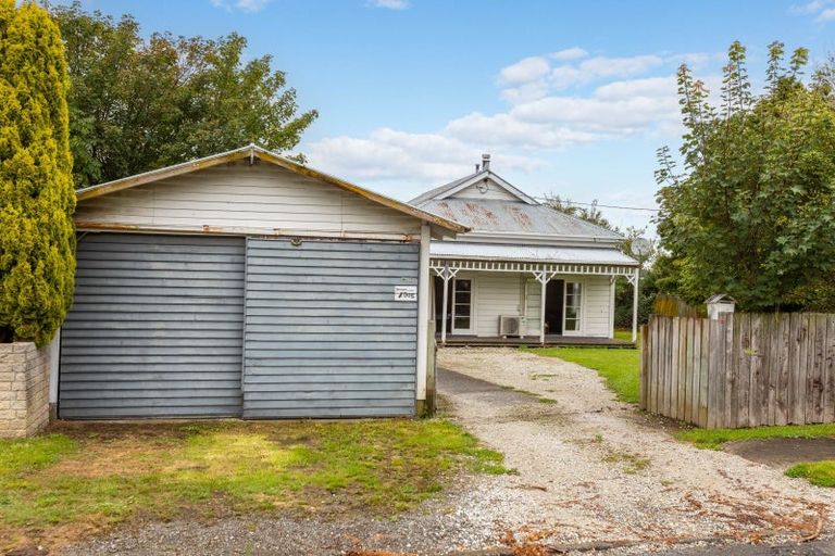 Photo of property in 6 Carlson Street, Dannevirke, 4930