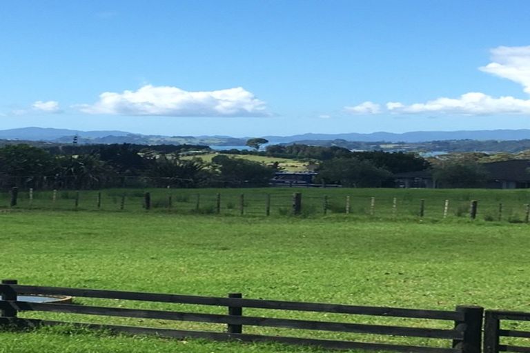 Photo of property in 252 Redcliffs Road, Kerikeri, 0294