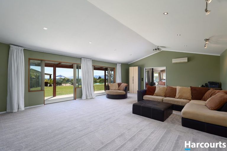 Photo of property in 35 Redwood Park Road, Redwood Valley, Richmond, 7081