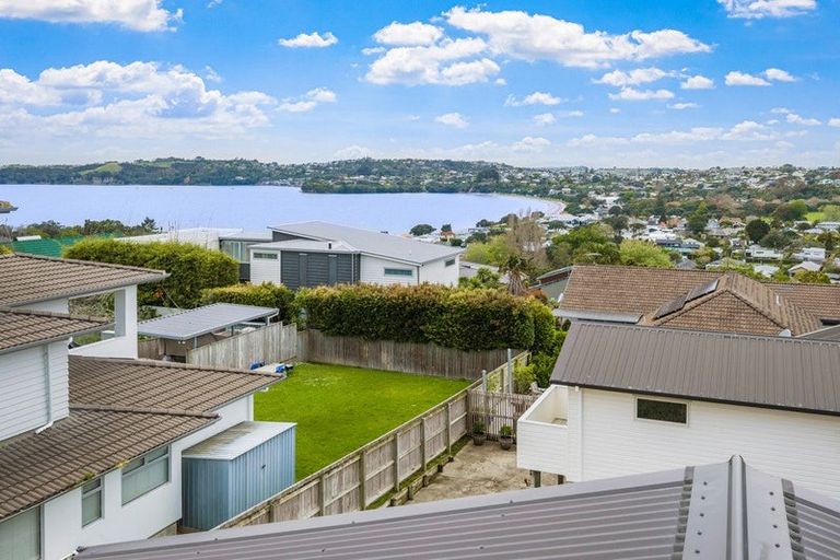 Photo of property in 75 Stanmore Bay Road, Stanmore Bay, Whangaparaoa, 0932