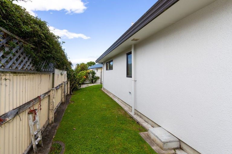 Photo of property in 2b Forward Street, Greenmeadows, Napier, 4112