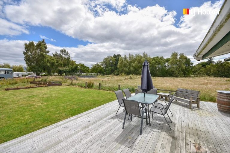 Photo of property in 41 Greenwich Street, Waihola, Milton, 9073