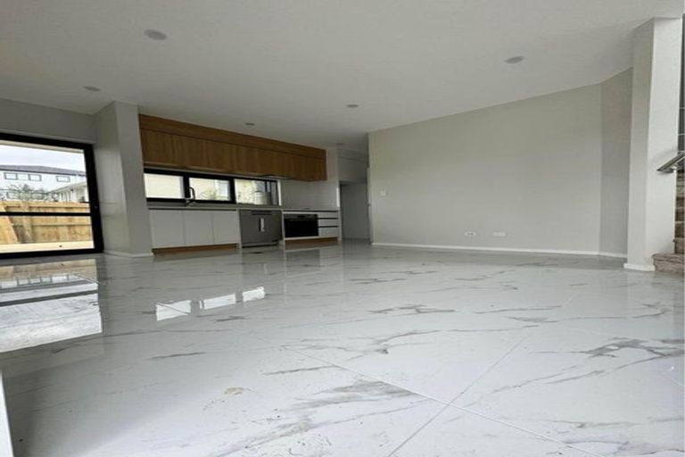 Photo of property in 91a Porchester Road, Papakura, 2110