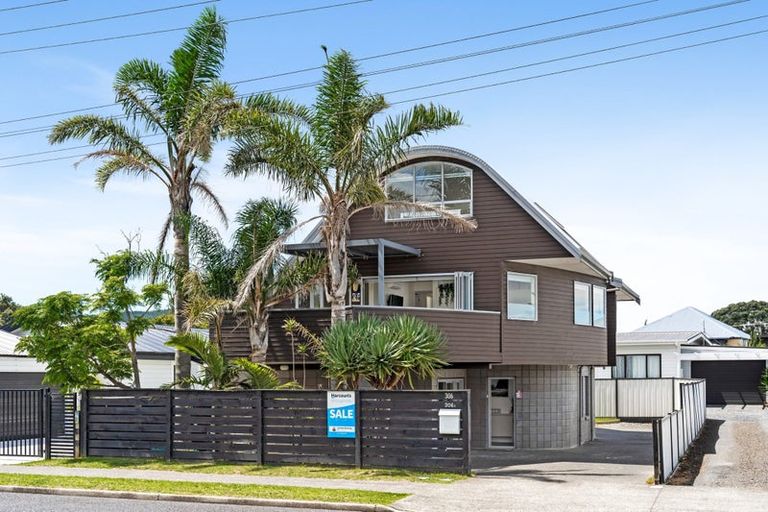 Photo of property in 306 Ocean Road, Whangamata, 3620