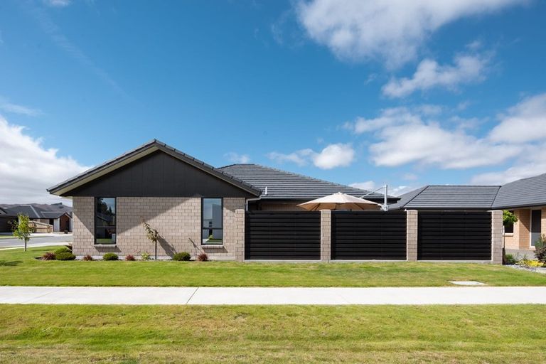 Photo of property in 2 Caproni Road, Burleigh, Blenheim, 7201