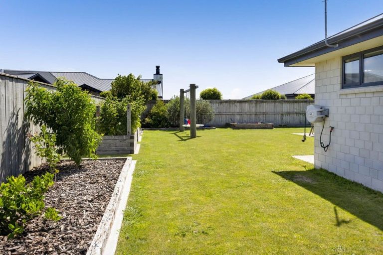 Photo of property in 35 County Drive, Hawera, 4610