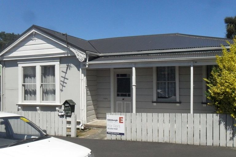 Photo of property in 27 Dundas Street, North Dunedin, Dunedin, 9016