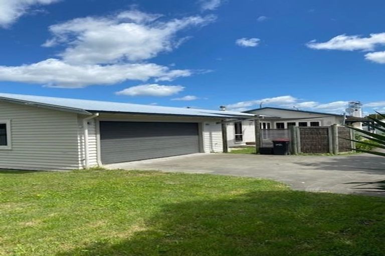 Photo of property in 9 Taradale Road, Marewa, Napier, 4110