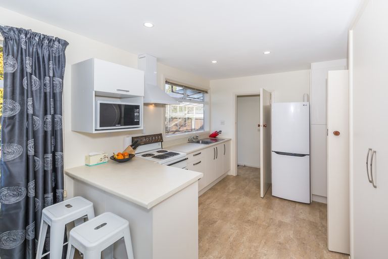 Photo of property in 28 Crosby Street, Mairehau, Christchurch, 8013