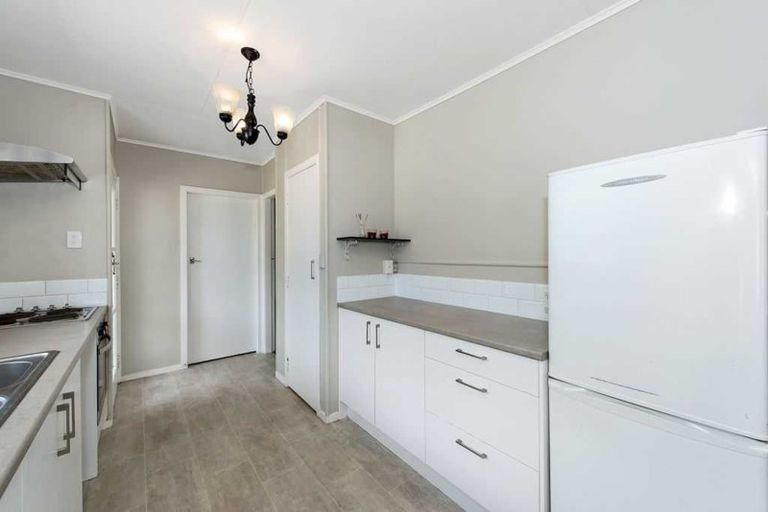 Photo of property in 55 Morrow Avenue, St Andrews, Hamilton, 3200