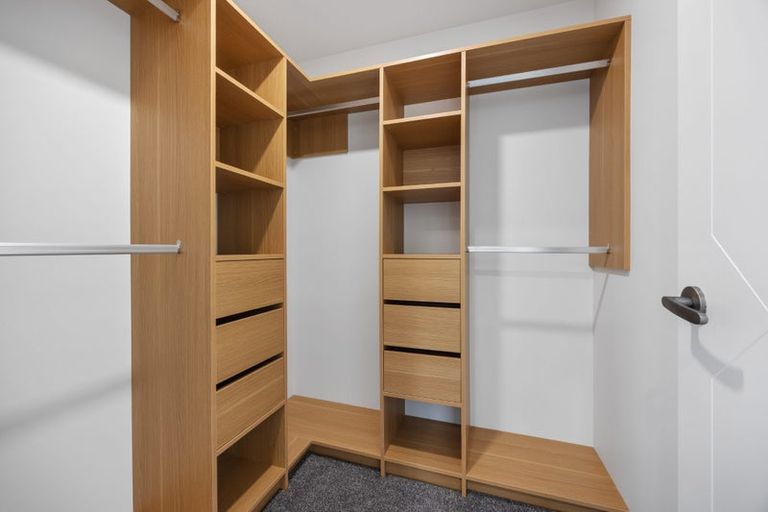 Photo of property in 8 Mill Hill Close, Flat Bush, 2019