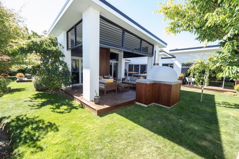 Photo of property in 12 Kelburn Place, Tinwald, Ashburton, 7700