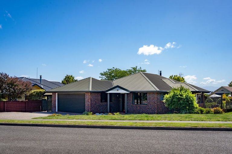 Photo of property in 32 Kingsford Drive, Stoke, Nelson, 7011