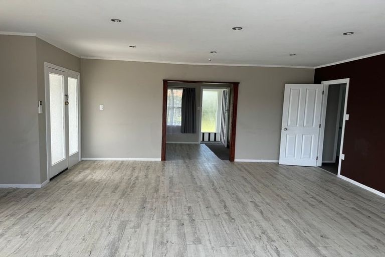 Photo of property in 33 Clark Road, Pahurehure, Papakura, 2113