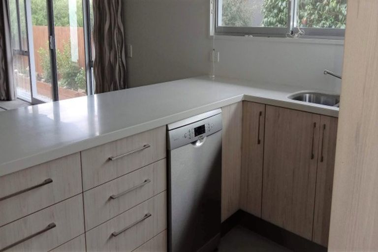 Photo of property in 22 Malta Crescent, South New Brighton, Christchurch, 8062