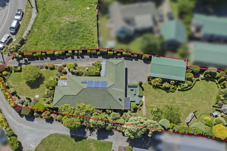 Photo of property in 33 Banks Avenue, Dallington, Christchurch, 8061