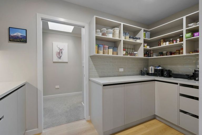 Photo of property in 32 Hugo Shaw Drive, Cambridge, 3434