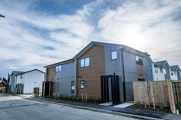 Photo of property in 23 Hargest Crescent, Saint Kilda, Dunedin, 9012