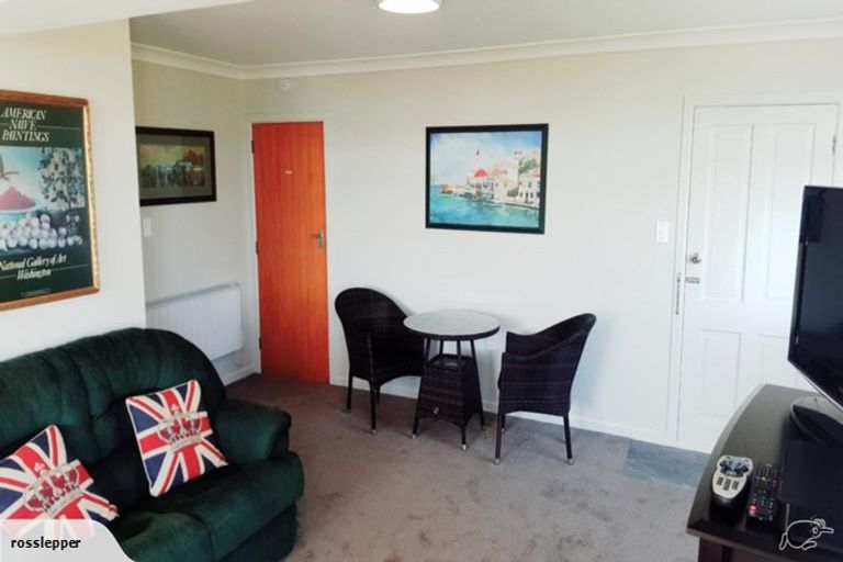 Photo of property in 26a Seapoint Road, Bluff Hill, Napier, 4110
