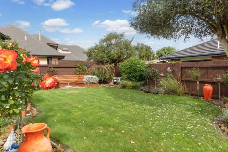 Photo of property in 3 Kenneth Place, Rototuna, Hamilton, 3210