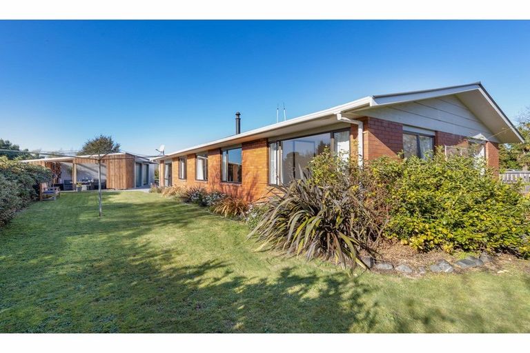 Photo of property in 3056 Coaltrack Road, Coalgate, 7673